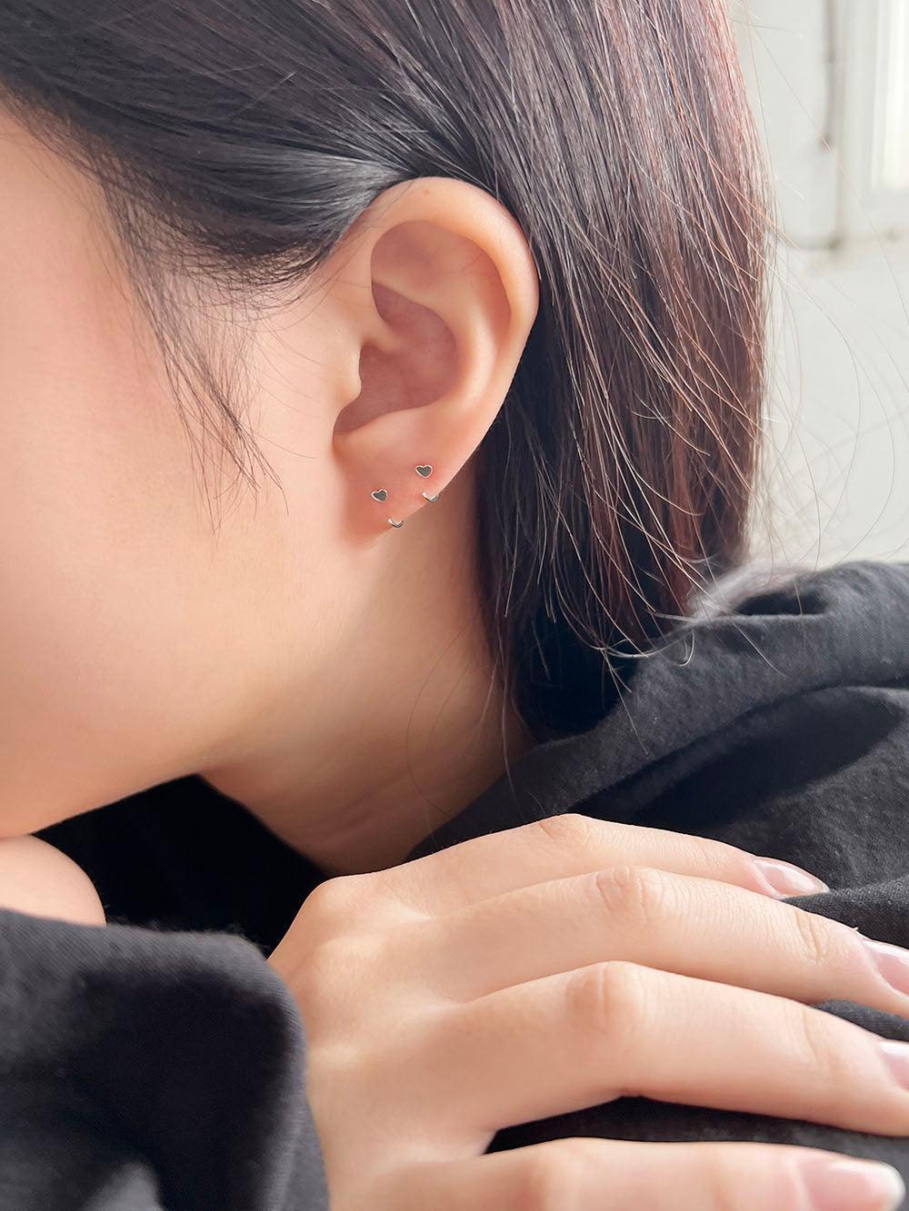 コンマフックリングピアス Earrings The Klang