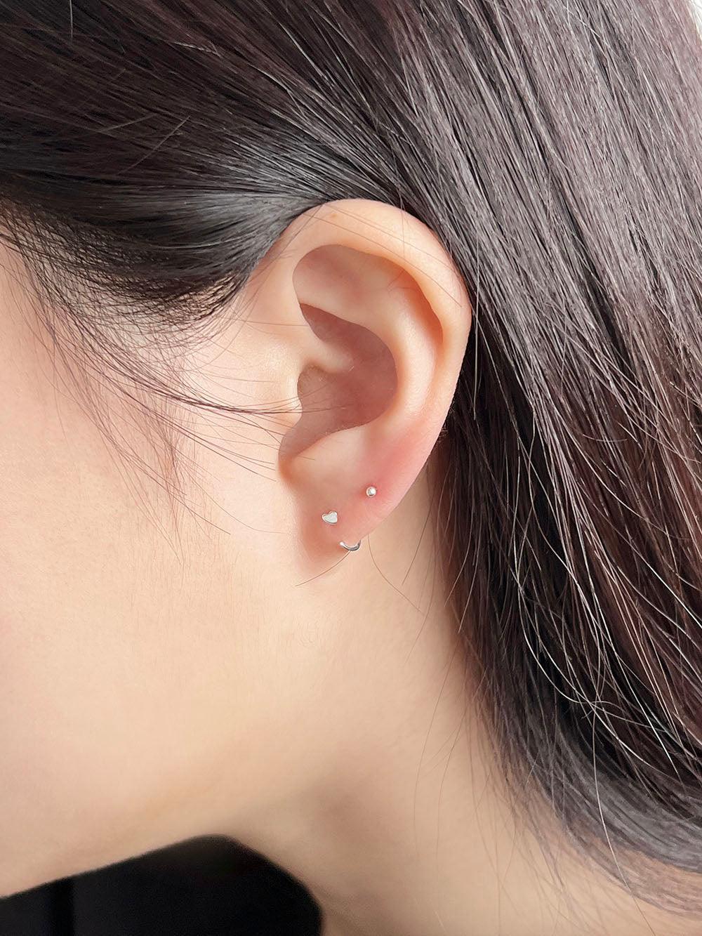 コンマフックリングピアス Earrings The Klang