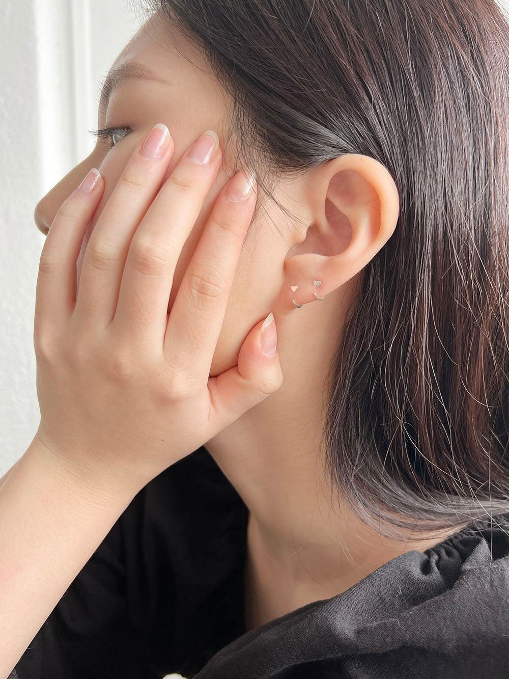 コンマフックリングピアス Earrings The Klang