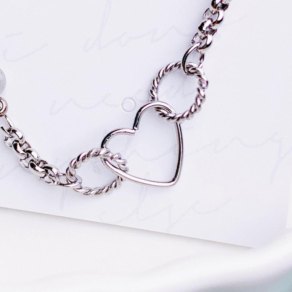 Love Fiction ピアッシング Piercing anything else