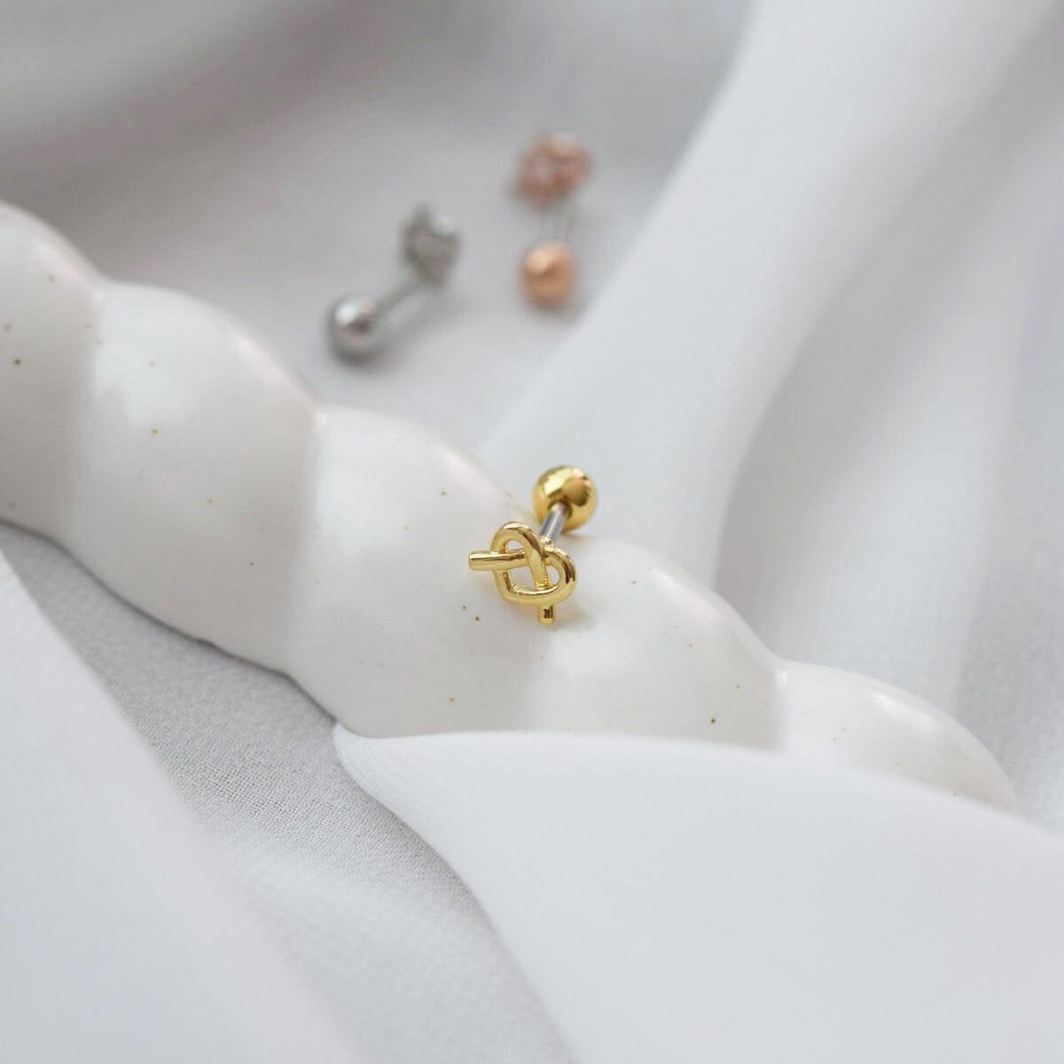 ミニハートプレッツェル ピアッシング Piercing 10000won