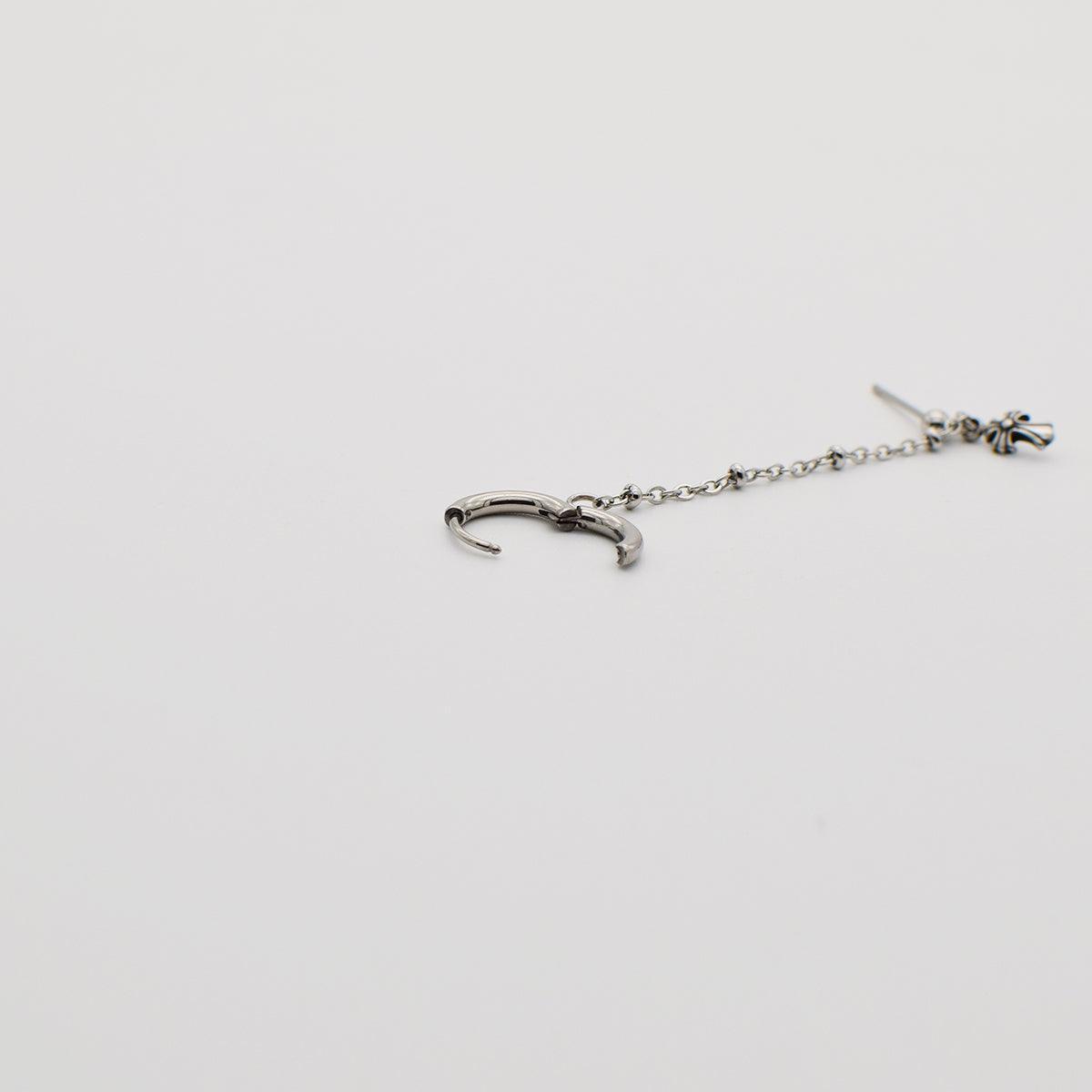 ミニ十字架チェーンピアス Piercing 10000won