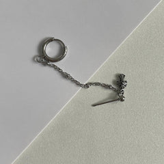 ミニ十字架チェーンピアス Piercing 10000won