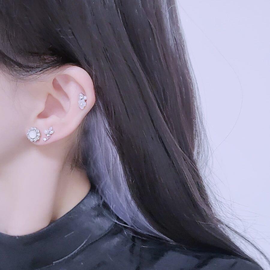 ミルキー ・ホワイトドーム ・フラワー・ピアッシング Piercing from lizzy
