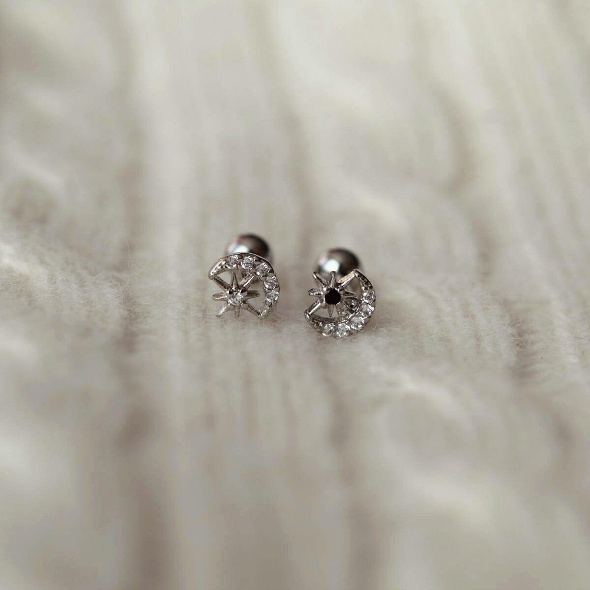 ミッドナイト・キュービック・ピアッシング Piercing 10000won