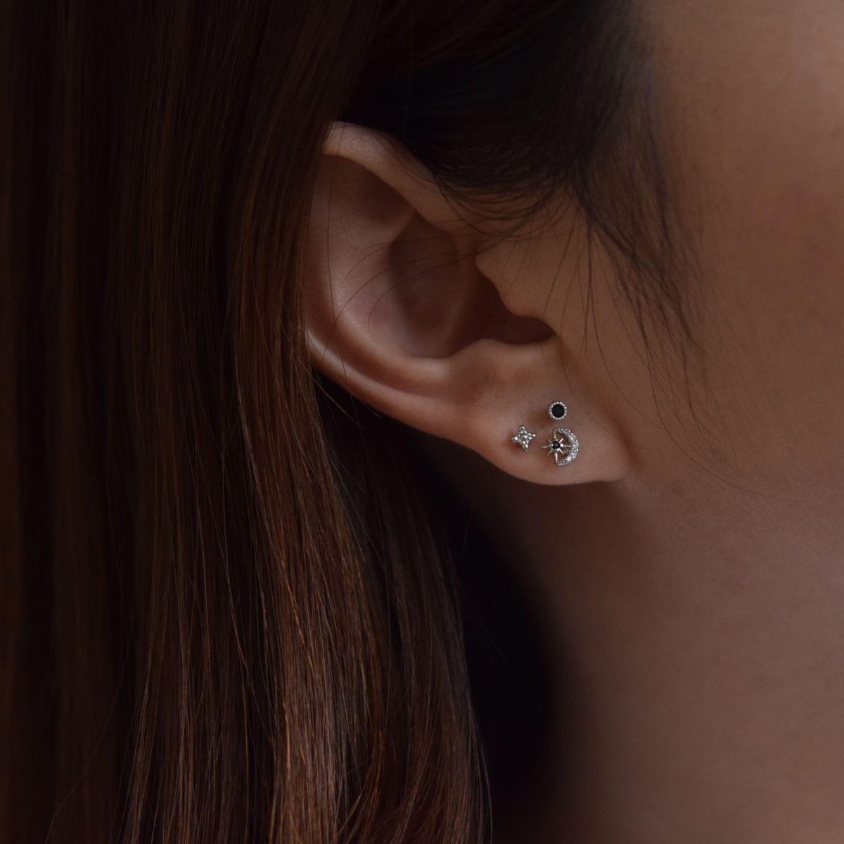 ミッドナイト・キュービック・ピアッシング Piercing 10000won