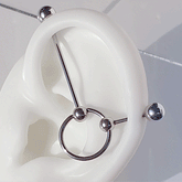 オードリー リング ロング ツーピン インダストリアル Piercing from lizzy