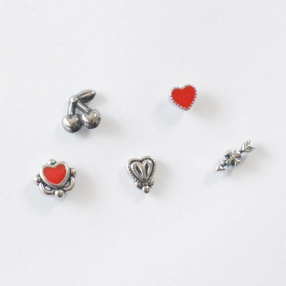 Red Antique (ピアス/ピアッシング) Piercing bling moon