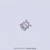 シンディ フラワー パール ピアッシング Piercing from lizzy