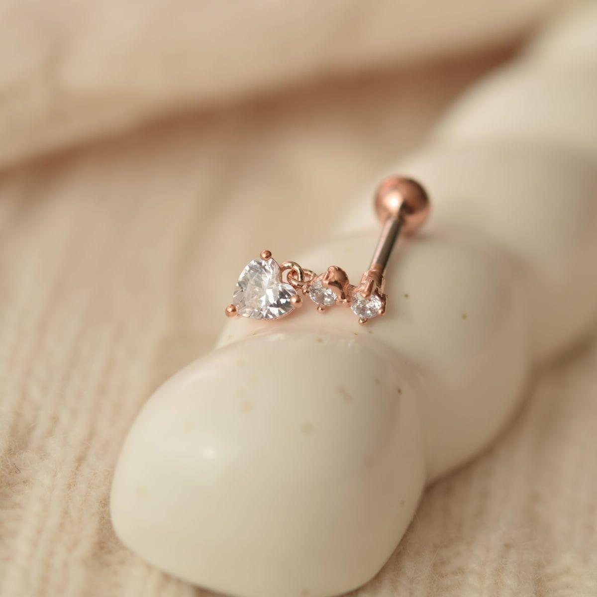 シンプル ハートキュービック ドロップ ピアッシング Piercing 10000won