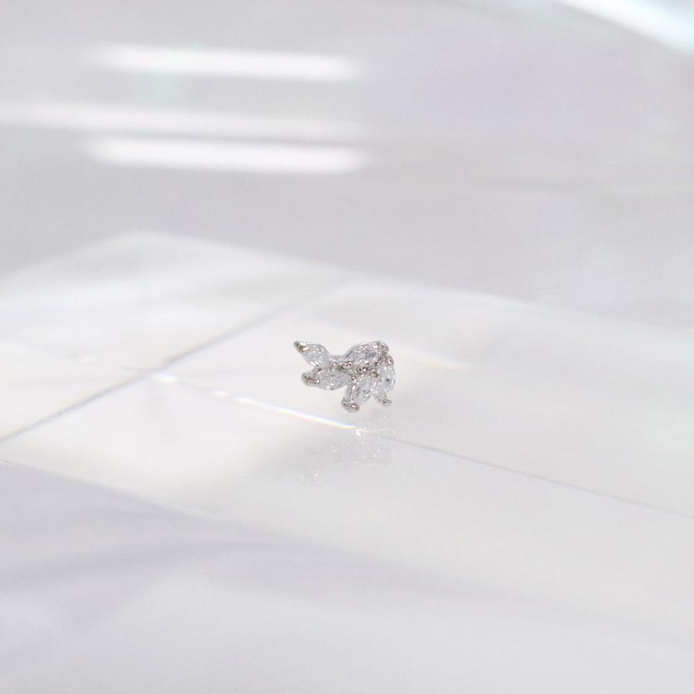 スノーウイング・ピアッシング Piercing bling moon