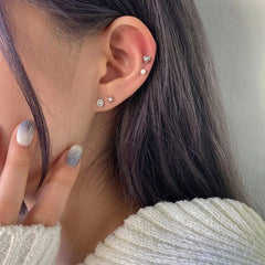 スパークル・カービング・オーバル・ピアッシング Piercing younglong-seoul