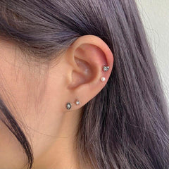 スパークル・カービング・オーバル・ピアッシング Piercing younglong-seoul