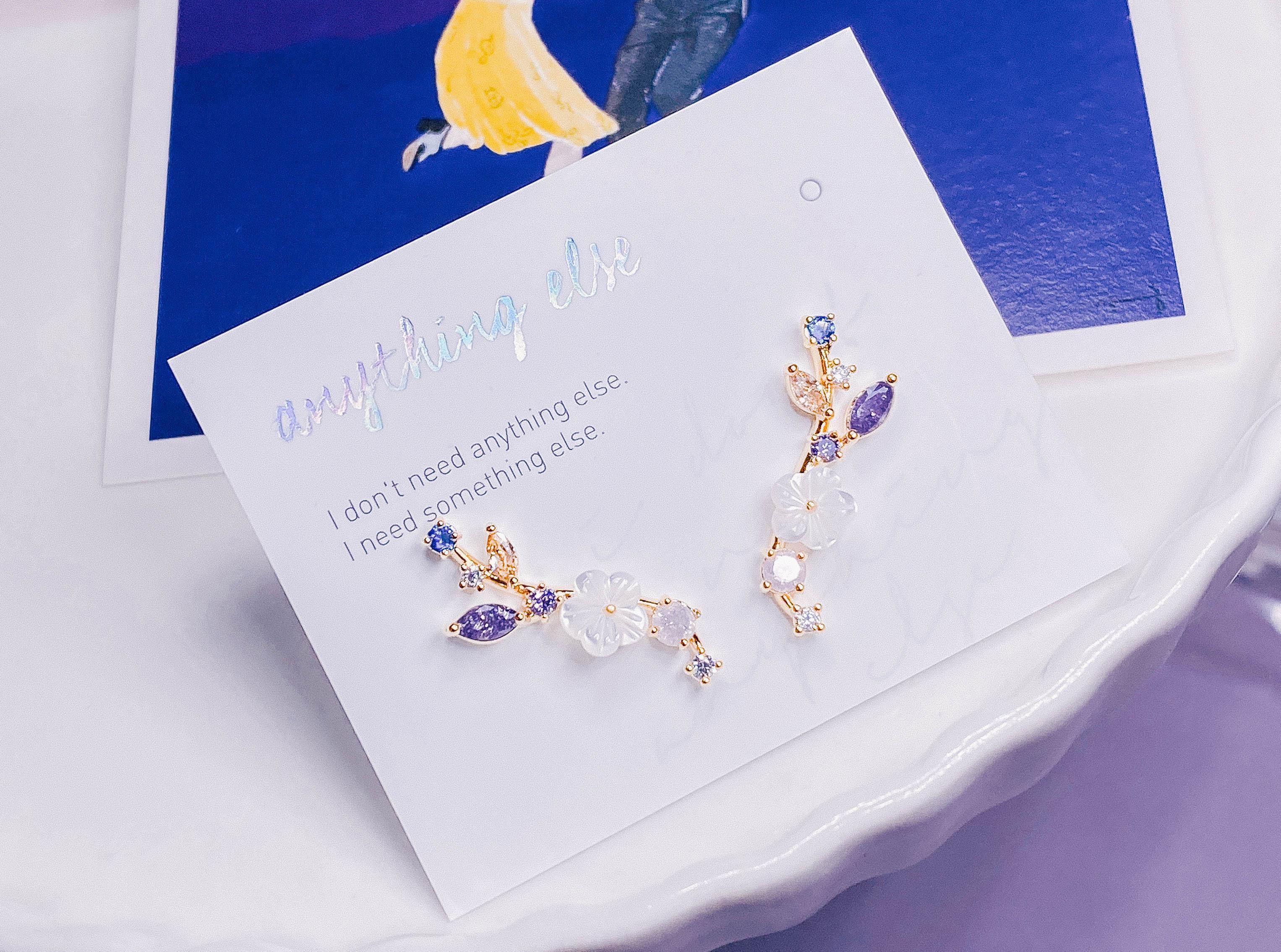 ヴァイオレットフラワーピアス Earrings anything else
