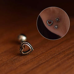 油絵ポイントハートラインピアッシング Piercing 10000won