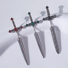 ユニーク クロス ソード ガム ピアッシング Piercing from lizzy