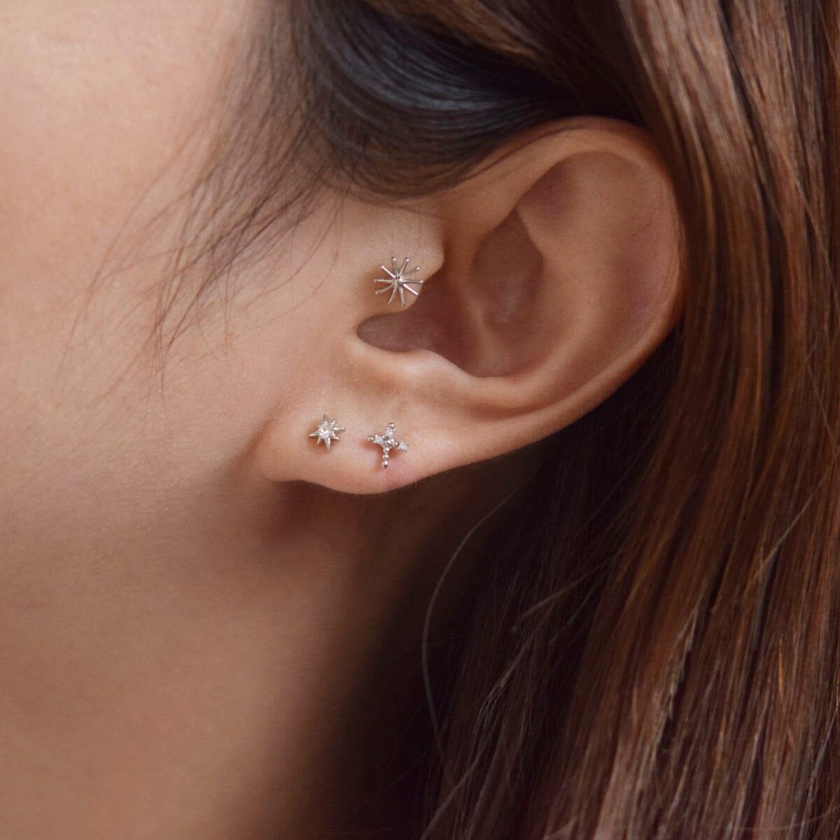 ユニークドットライン十字架 ピアッシング Piercing 10000won