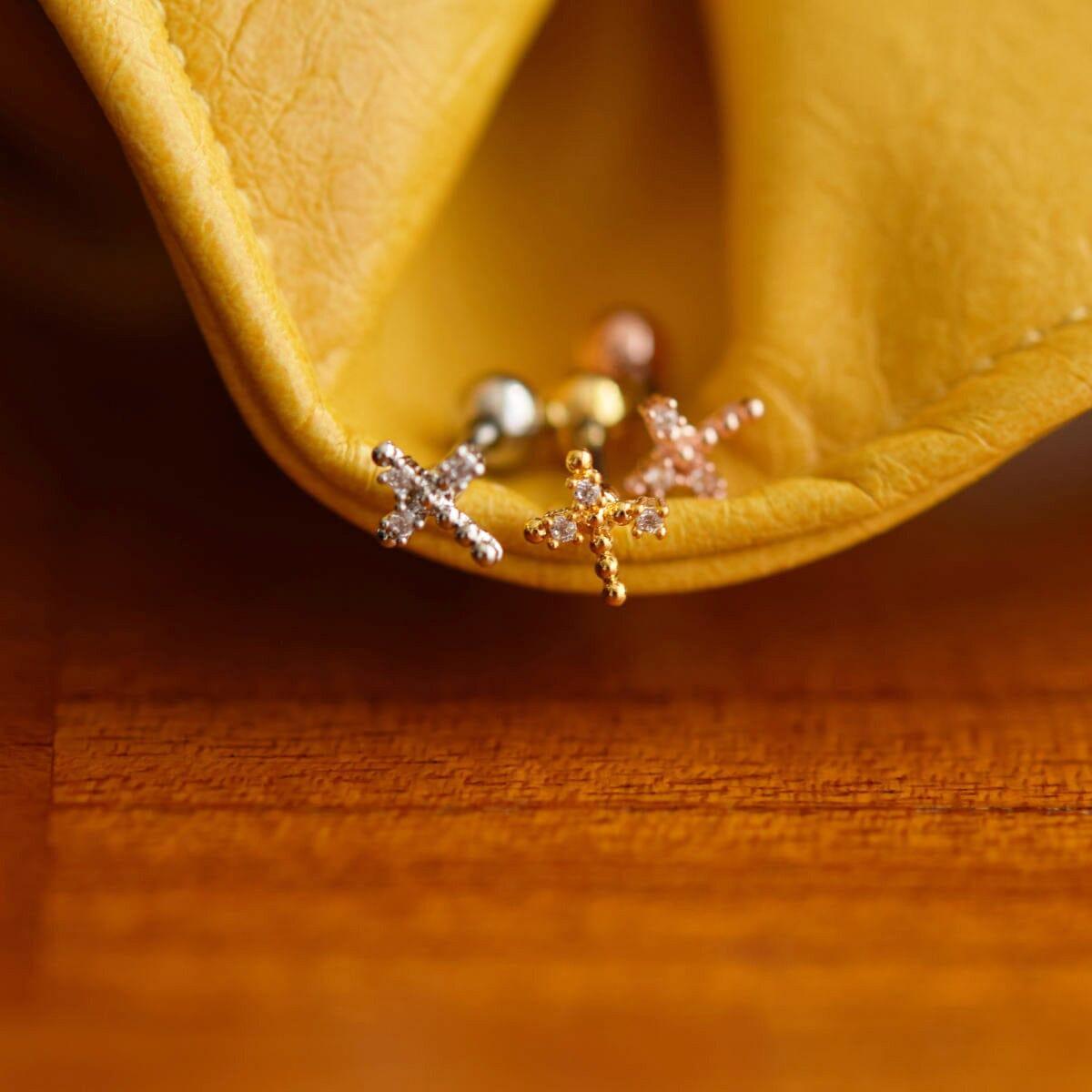 ユニークドットライン十字架 ピアッシング Piercing 10000won