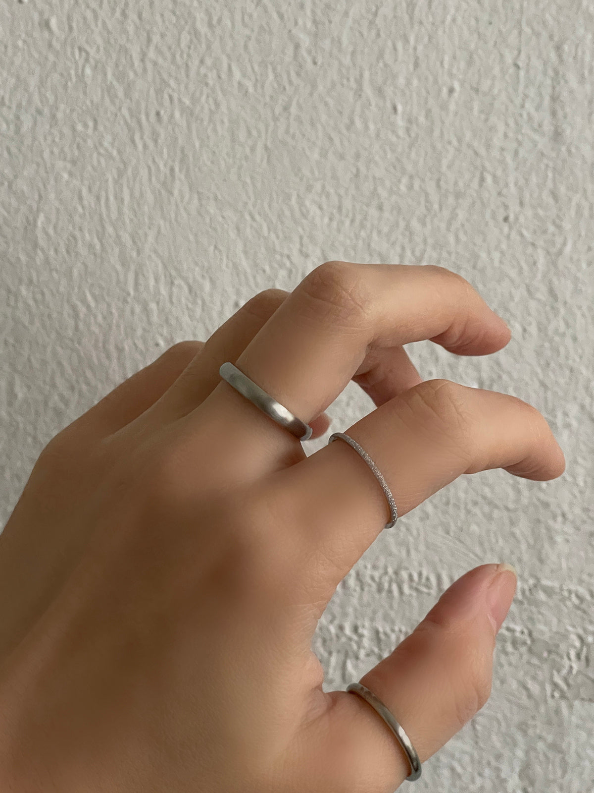 サージカル 1mm パール サンディングリング 極細 シンプル 重ね付け 指輪