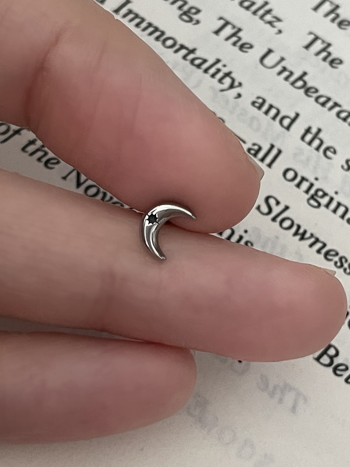 [Surgical] Mini Flow Ribbon (3 Colors) 16G Body Piercing Back Piercing Cartilage Piercing 
