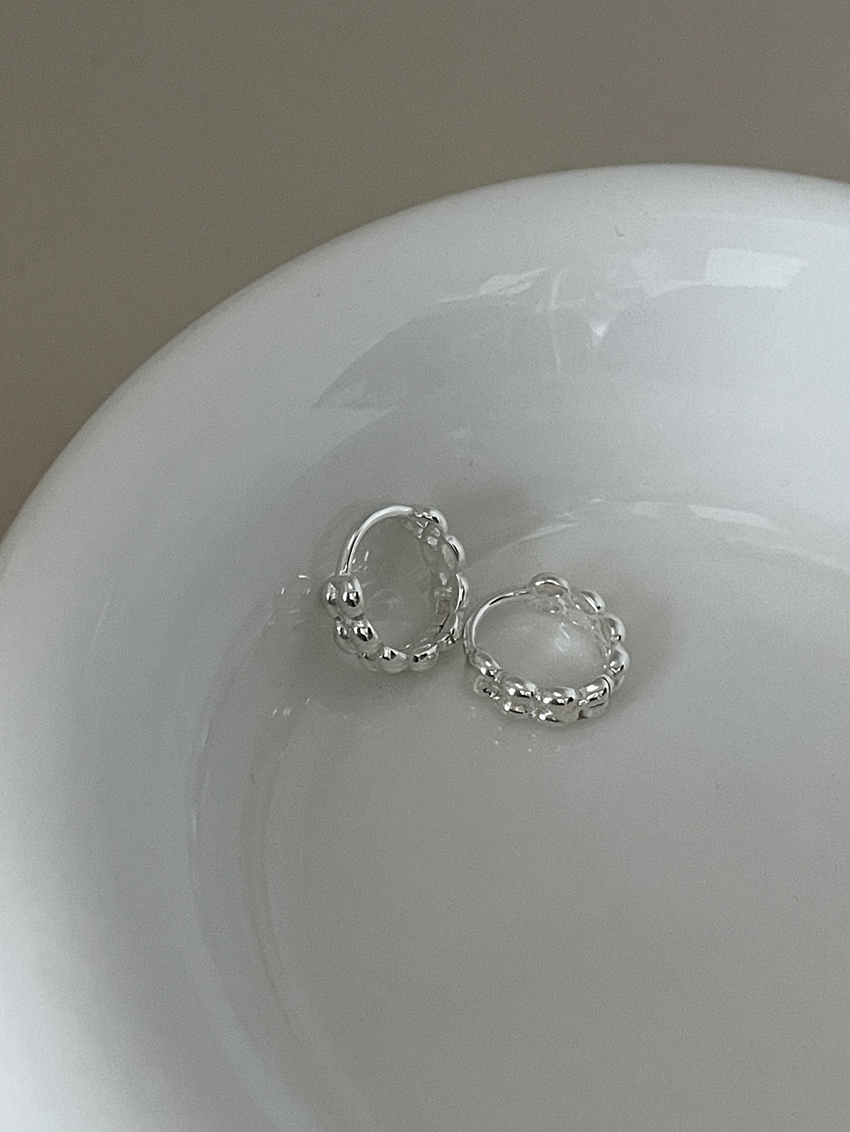 [925 Silver]ミニマル ウィーン ワンタッチ フープピアス リングピアス