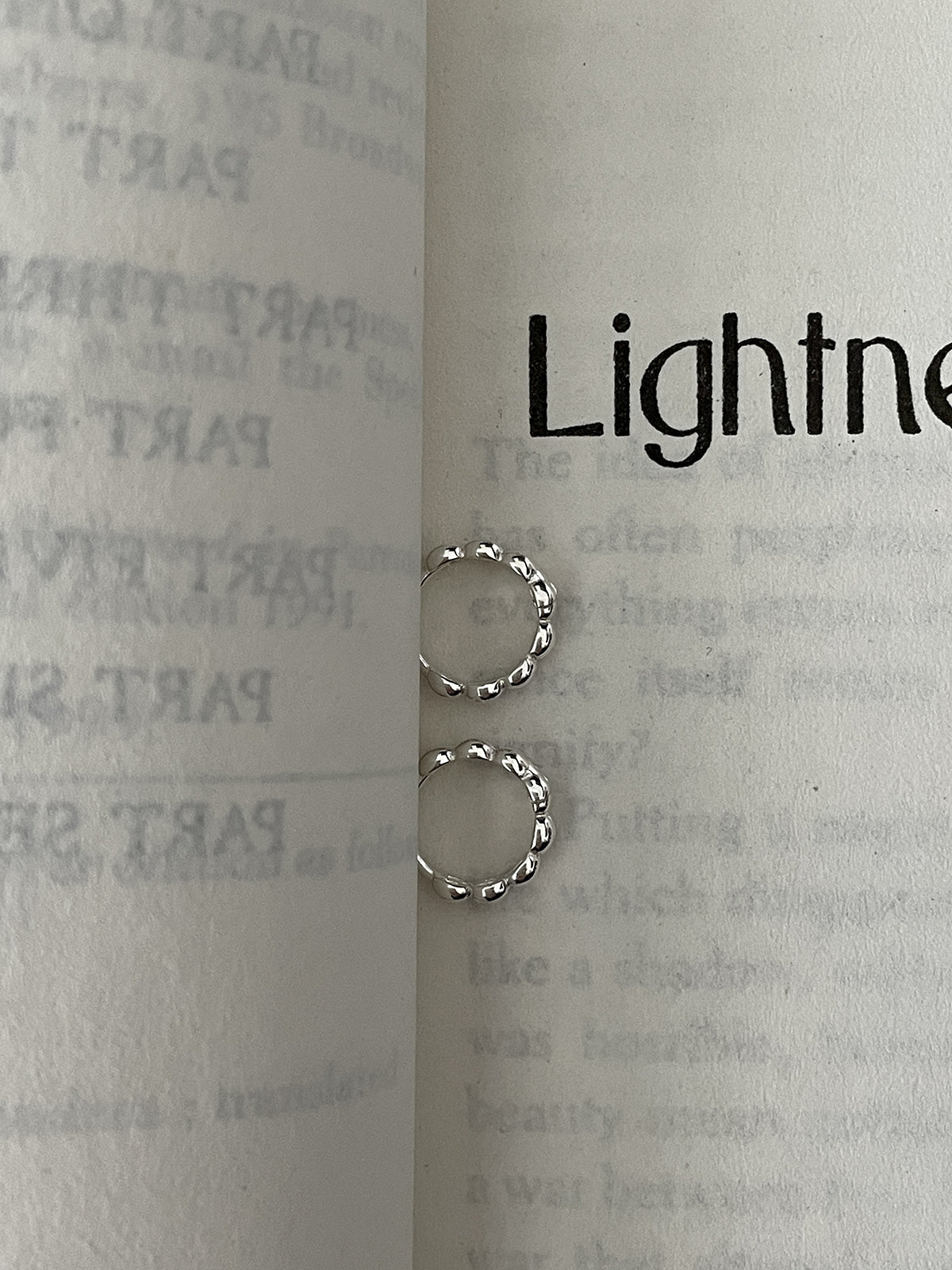 [925 Silver]ミニマル ウィーン ワンタッチ フープピアス リングピアス