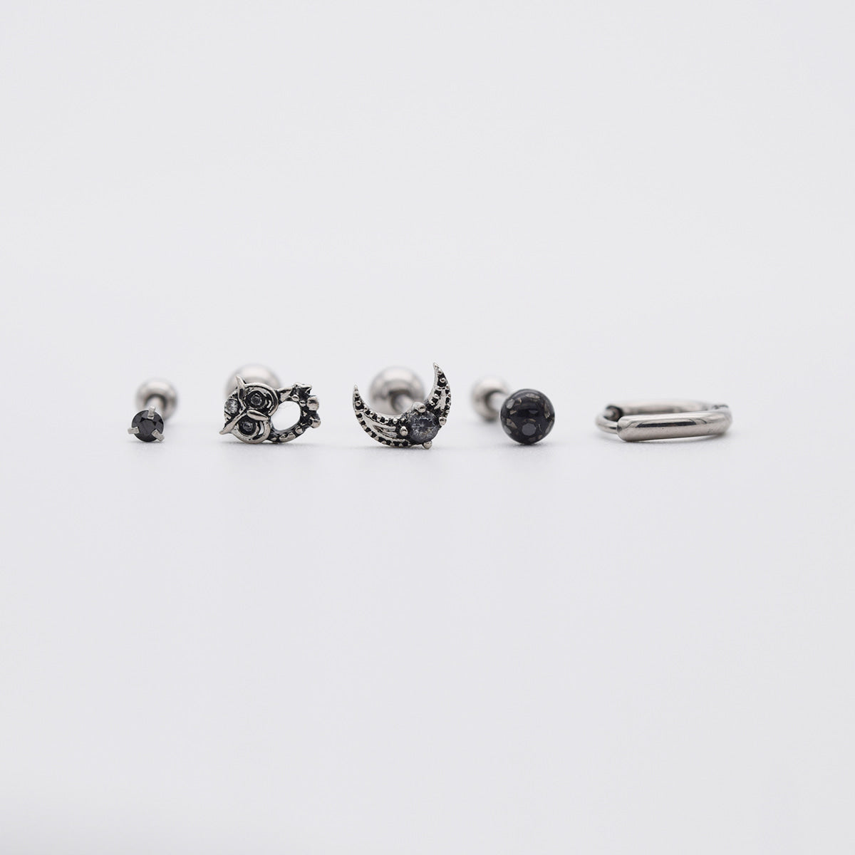 [5個セット][サージカル]黒月フクロウ ピアスセット16G ボディピアス 三日月 ブラック アシンメトリー