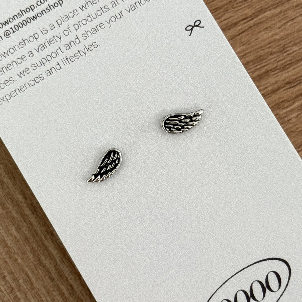 [サージカル]アンティーク風 ウィング ピアス 16G 羽根モチーフ 軟骨ピアス