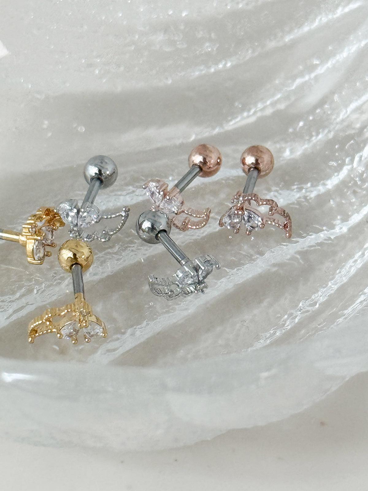 [ผ่าตัด] ริบบิ้นมินิโฟลว์ (3 สี) 16G เจาะร่างกาย เจาะหลัง เจาะกระดูกอ่อน 