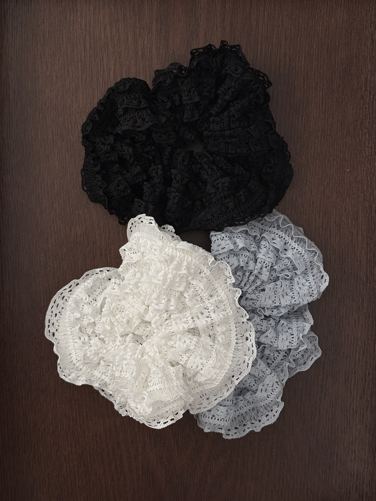 [韓国製] ボリュームレース シュシュ ヘアゴム (3Color) レディース 韓国風 ヘアアクセサリー