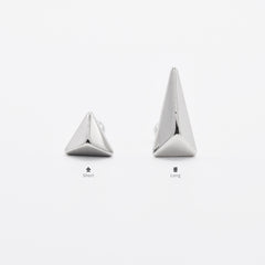 軟骨ピアス 16G ミニマル トライアングル スタッド バーベルピアス 2Type シャープ 立体トライアングル