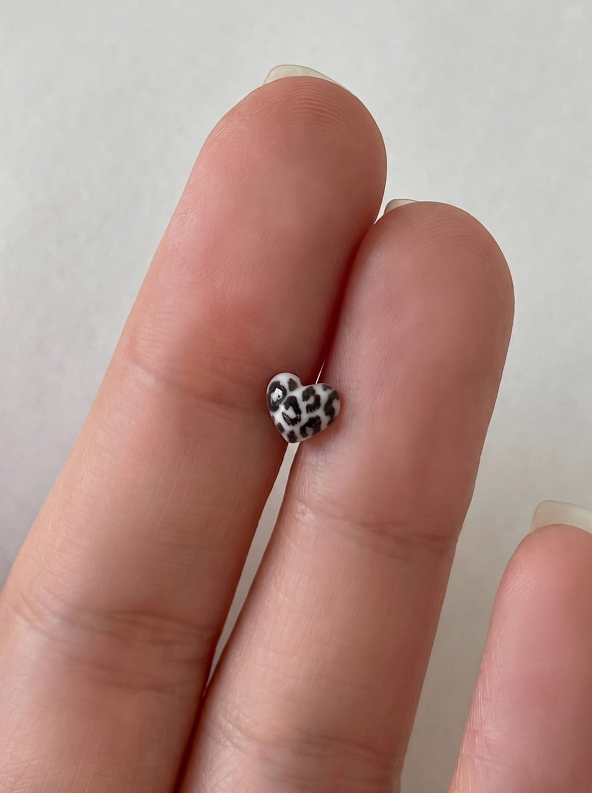 [ผ่าตัด] ริบบิ้นมินิโฟลว์ (3 สี) 16G เจาะร่างกาย เจาะหลัง เจาะกระดูกอ่อน 