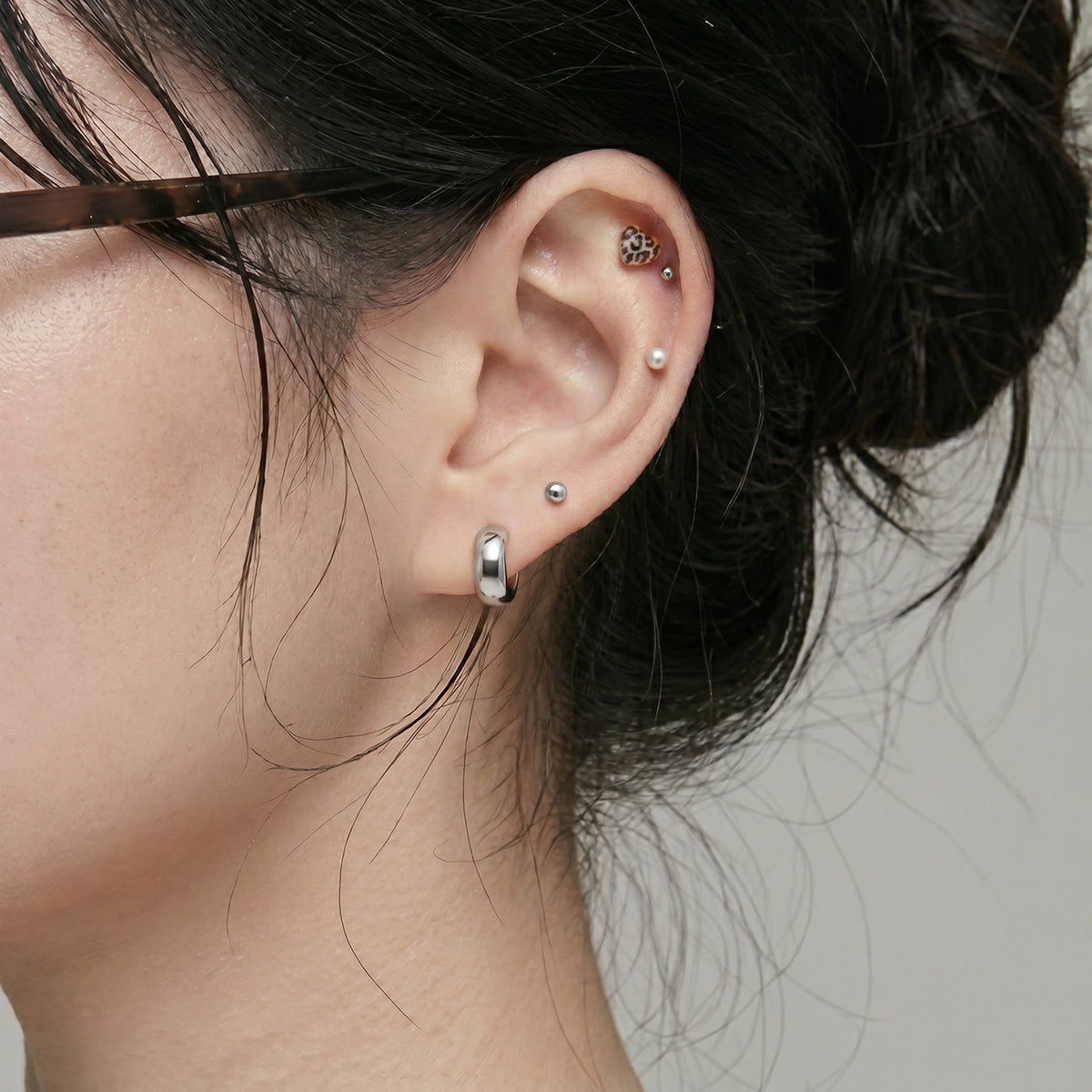 [ผ่าตัด] ริบบิ้นมินิโฟลว์ (3 สี) 16G เจาะร่างกาย เจาะหลัง เจาะกระดูกอ่อน 