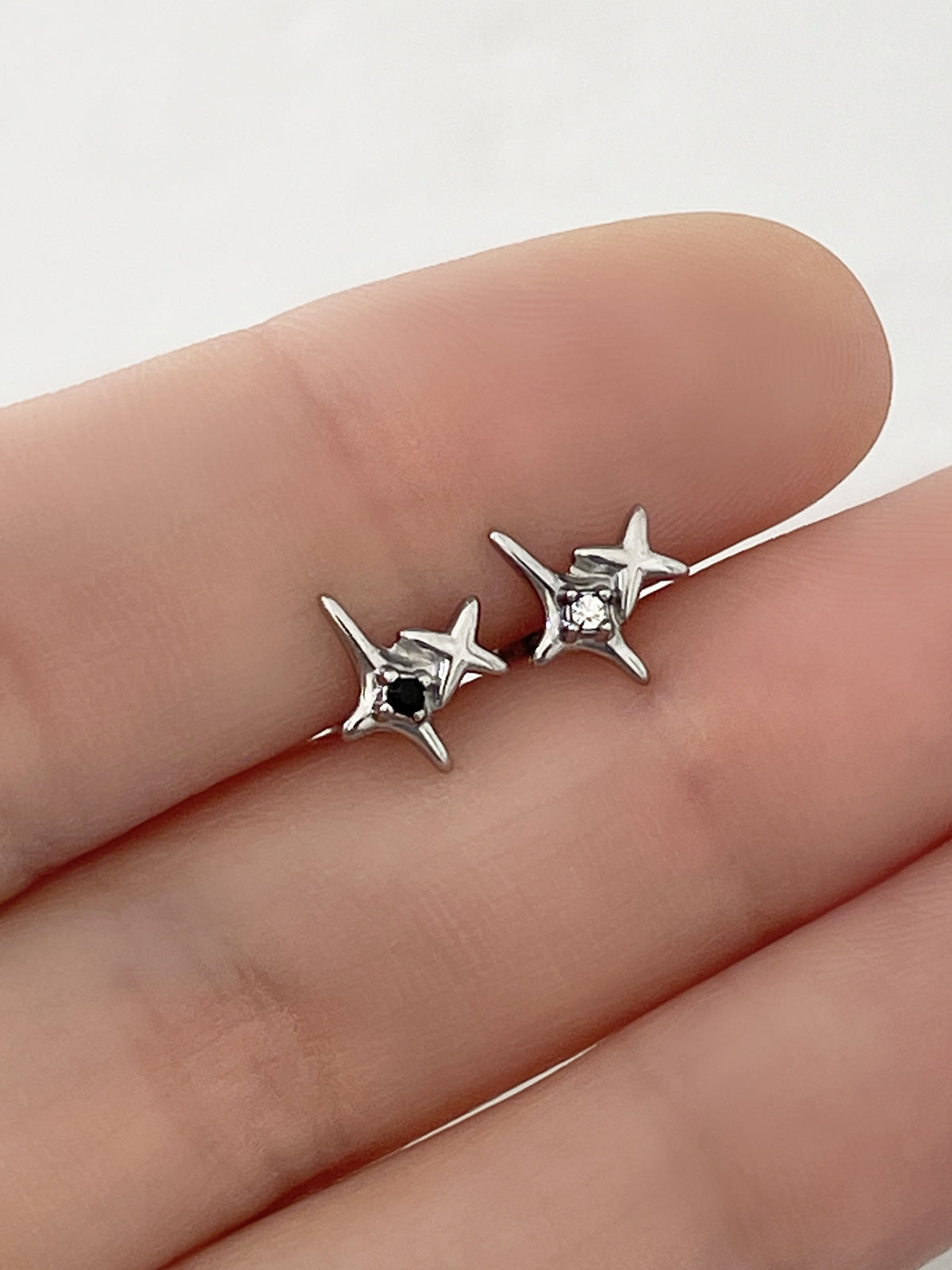 [Surgical] Mini Flow Ribbon (3 Colors) 16G Body Piercing Back Piercing Cartilage Piercing 