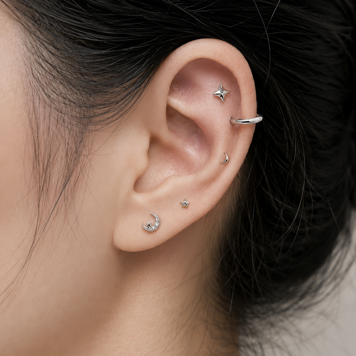 [サージカル]エンボス スクエアスター キュービック バーベルピアス (3Color) 軟骨ピアス 16G