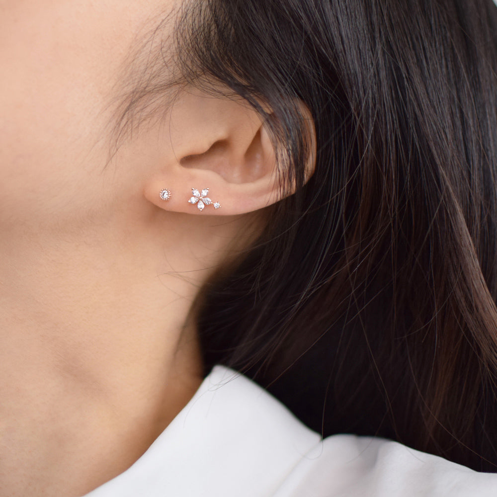 [Surgical] Cubic Flower 16G Body Piercing Back Piercing Cartilage Piercing 