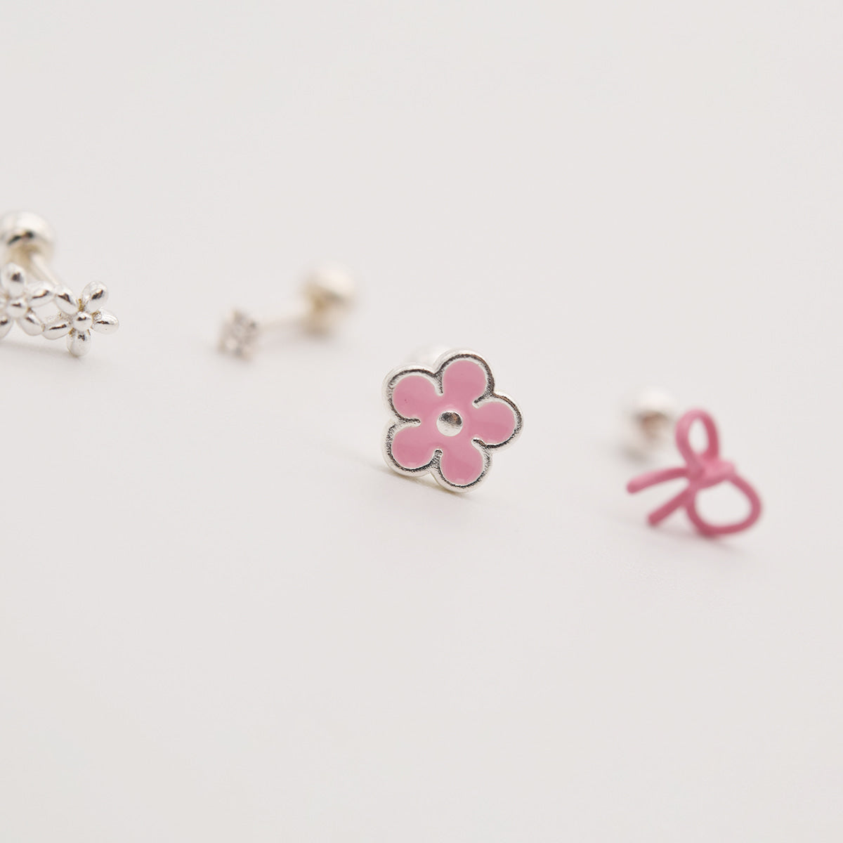 [7個セット][925 Silver]ベビーピンク 花束 ピアス