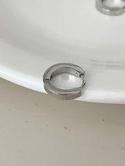 [全サージカル]フラットワンタッチリングピアス ボールドフラット シンプル厚み