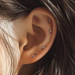 [サージカル]ミニマルカーブ カオス バーベルピアス (4Type) 16G カーブデザイン ピアス  軟骨ピアス