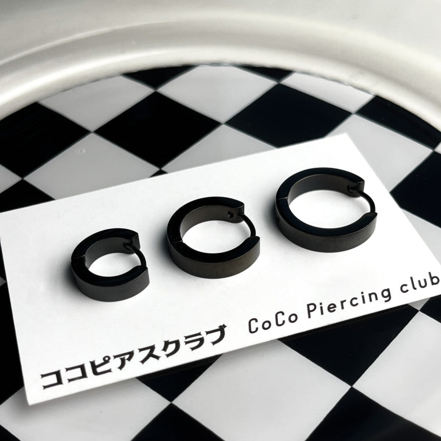 [Ear Coordination] [Surgical] Black Spring Star Eight Ball Earrings (7 Types) COCO.MADE