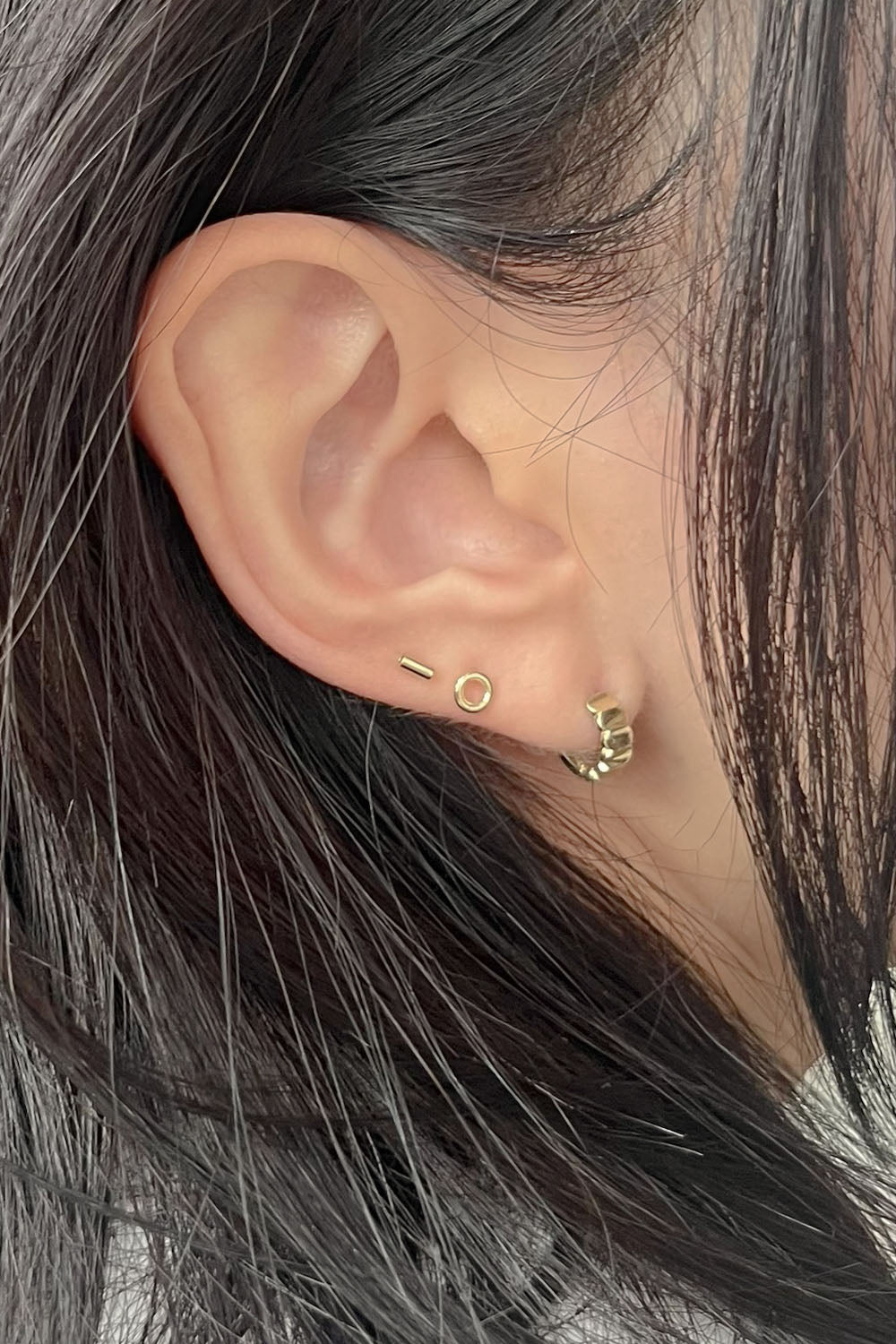 14k circle line piercing 21G