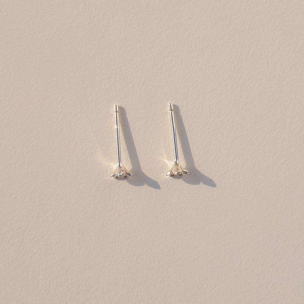 [925 Silver]ミニお花フラワーピアス - 4MiLi (フォーミリ)