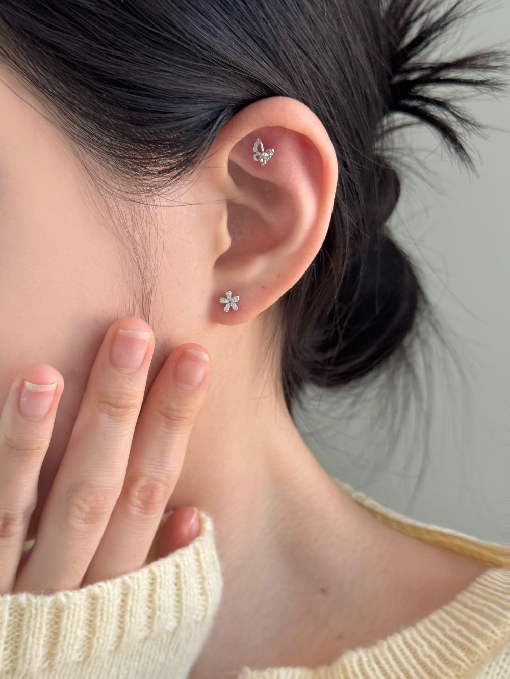 [サージカル]ワルツ バタフライ＆フラワー ピアス / 2タイプ / 2カラー / フラワーキュービック デイリー ポイント 春夏 シンプル