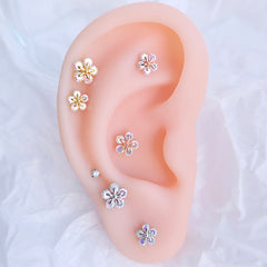 [サージカル]透明感たっぷり キラキラお花ピアス (3Color 2Size) 16G ABクリスタル 立体デザイン