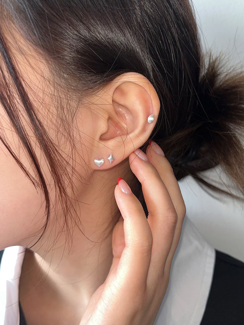 [925 Silver]オーバル ビーン 豆 ピアス (2Type) 18G ボディピアス キャッチ ピアッシング