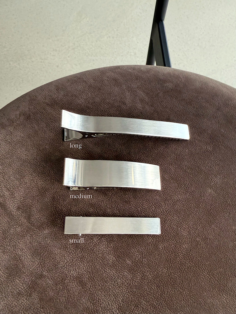 [ชุด 2 ชิ้น] ปิ่นปักผมขนเทียมลายเสือดาว (2 สี)