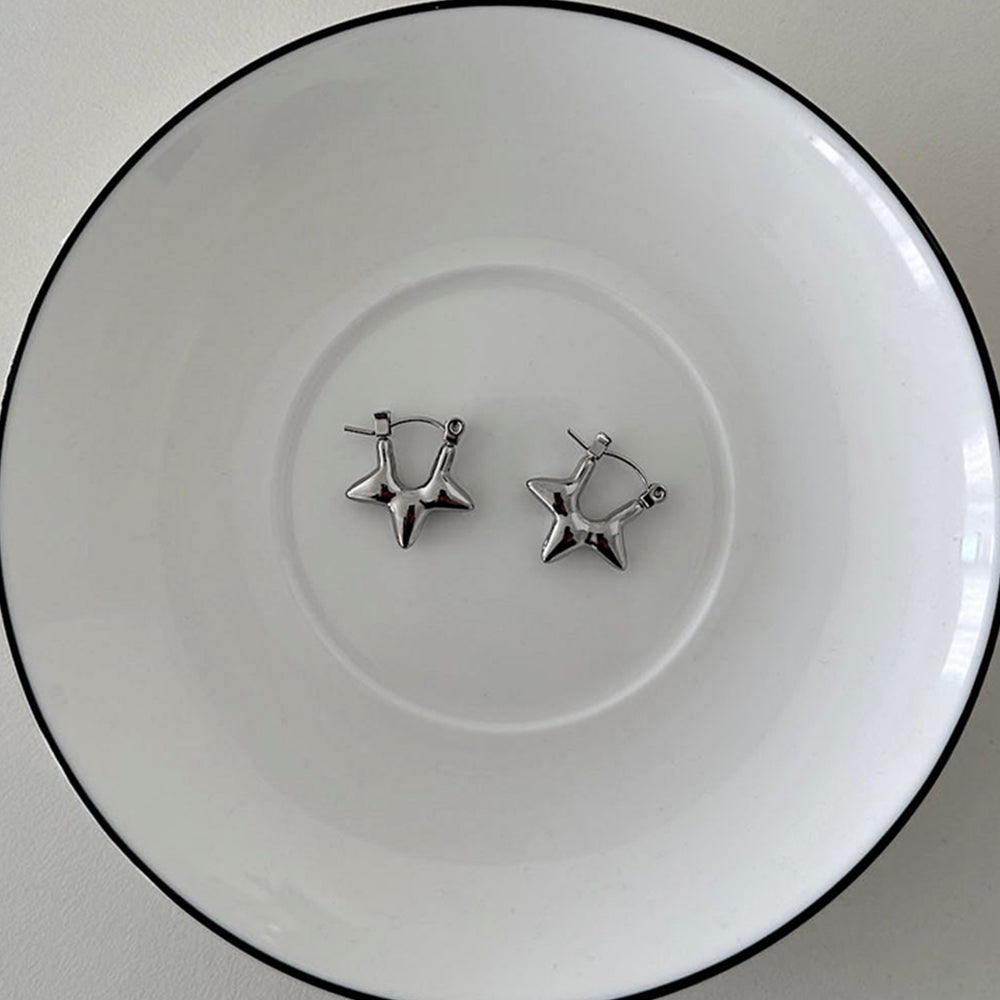 [925 เงิน] แหวนเพชรประกาย 3 เหลี่ยม