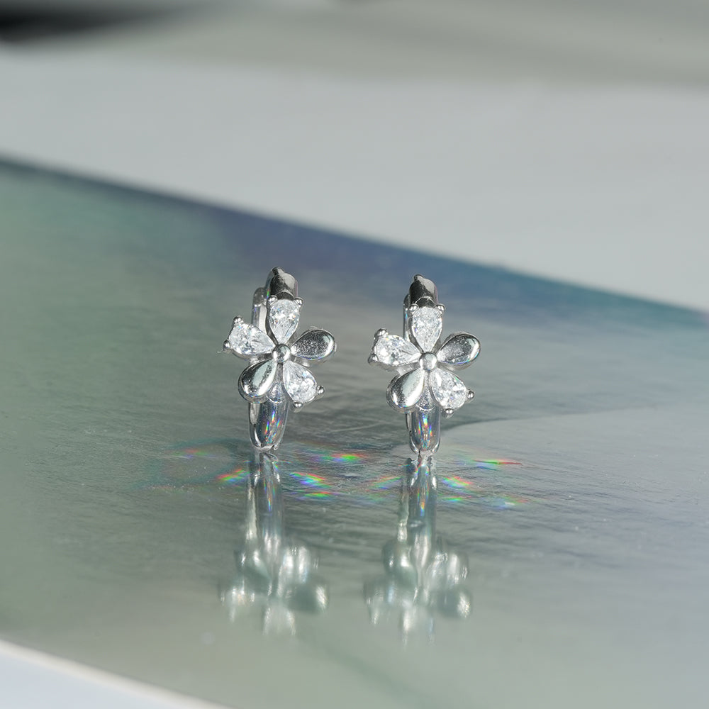[全サージカル]シルバーキュービックフラワーワンタッチリングピアス