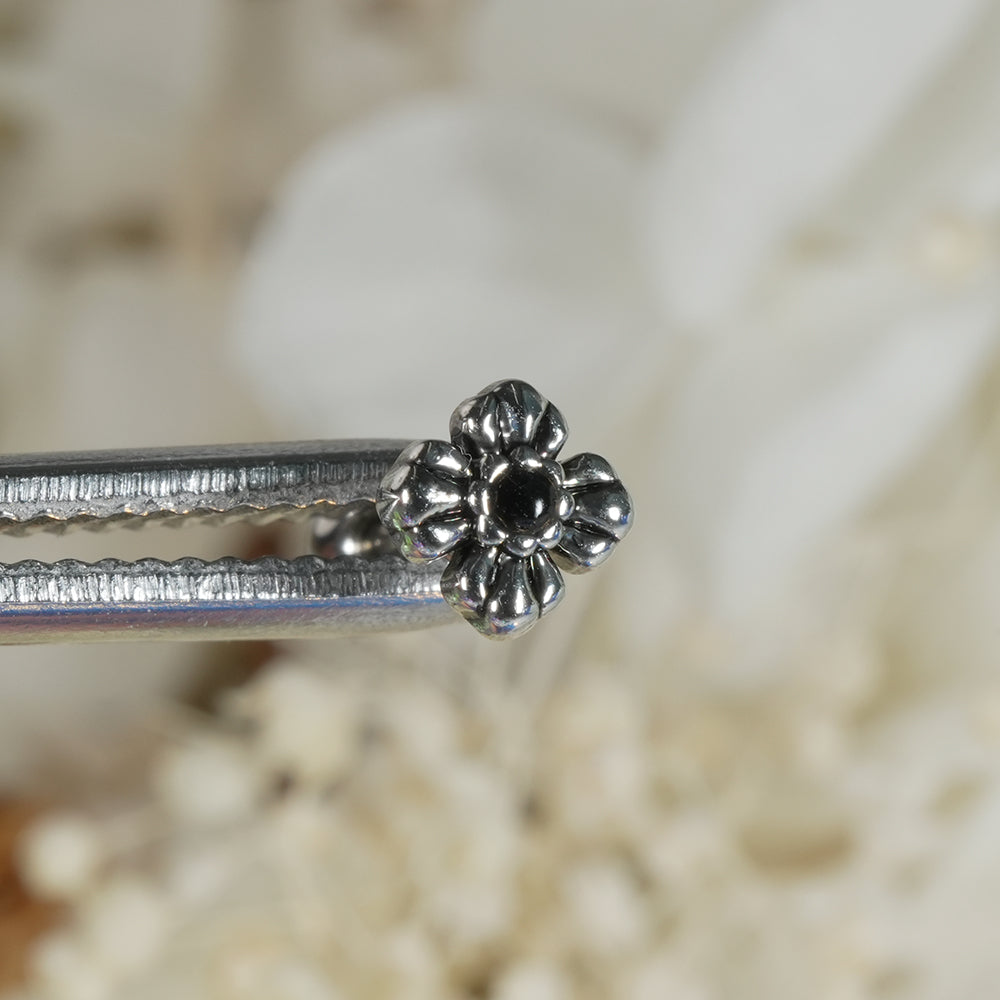 第1弾 [サージカル]アンティークキュービックポイントピアス (12Type) 16G コレクション 軟骨ピアス