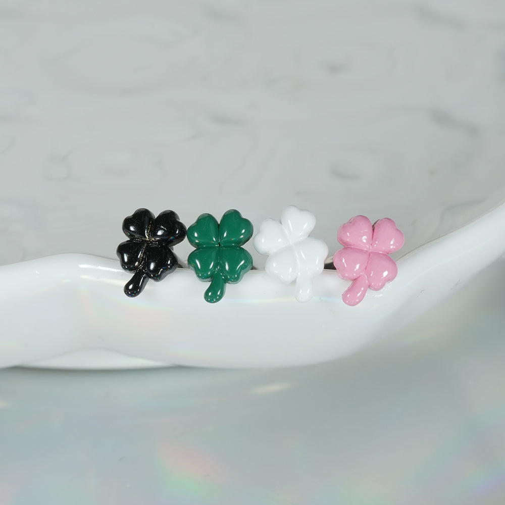 [サージカル]ぷっくり エポキシ クローバー ピアス (4Color) 16G クローバー 四つ葉のクローバー